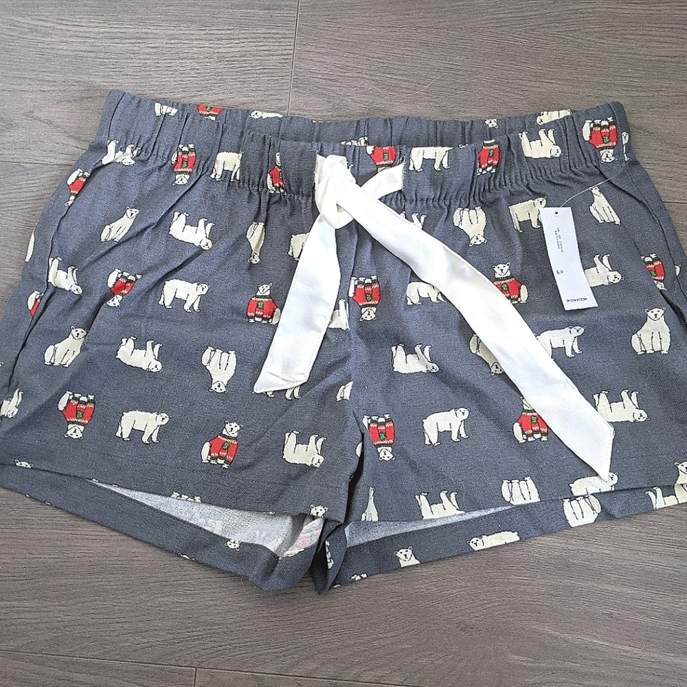 Old Navy polar bear holiday pajama shorts NWT S